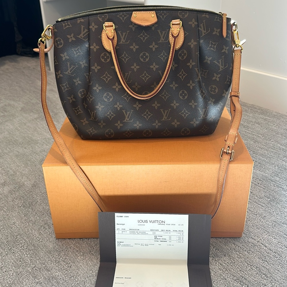 Louis Vuitton Turenne MM Monogram